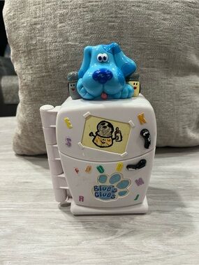 Vintage Blues Clues 1999 Interactive Talking Refrigerator  Works
